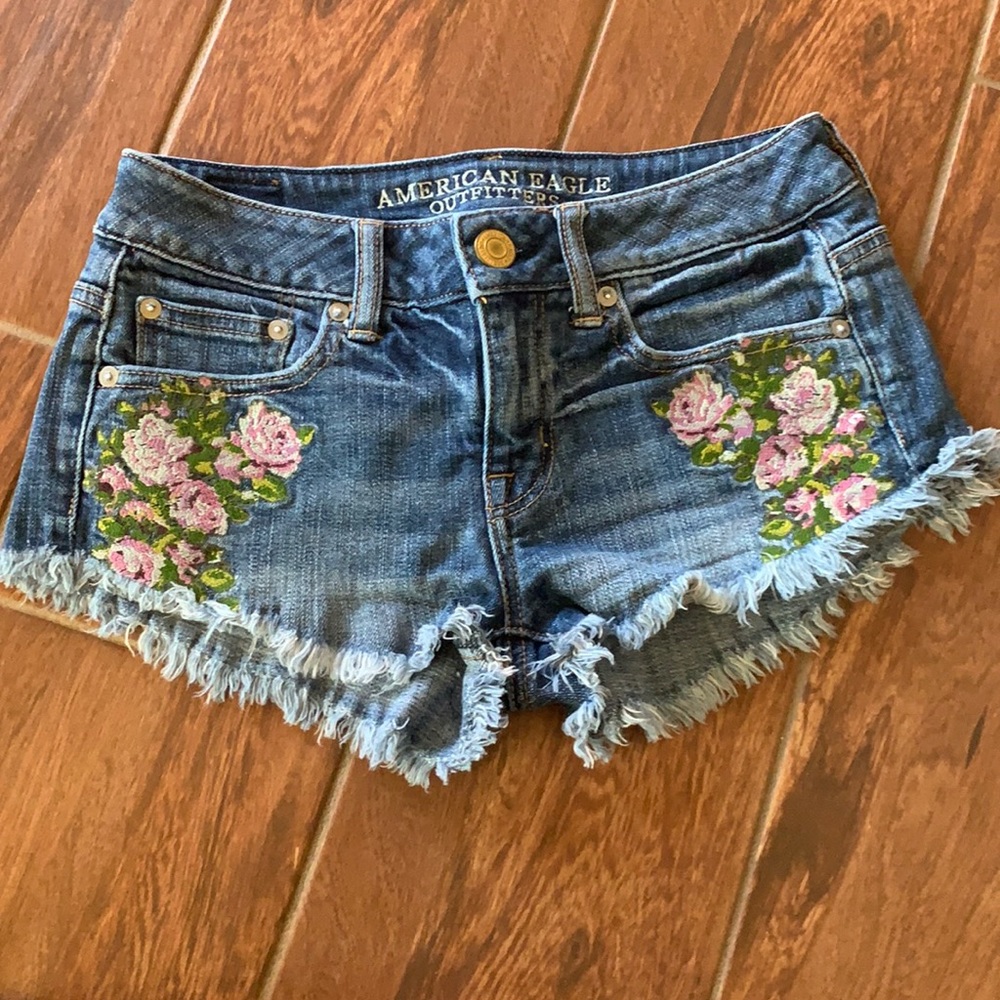 {American Eagle Shorts}